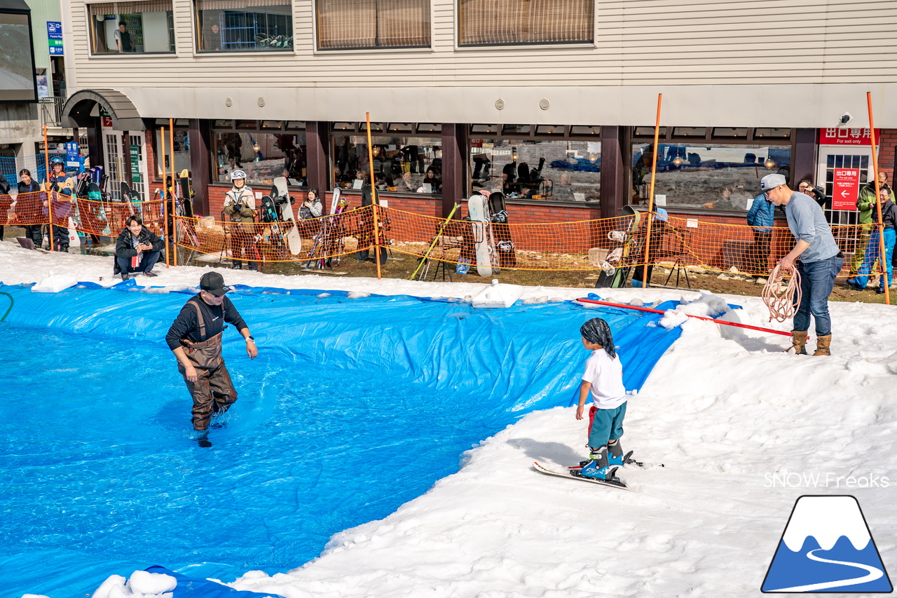 富良野スキー場｜いよいよインターナショナルなイベントに？！春シーズン恒例『第13回 Pond Skimming 池渡り』開催～♪